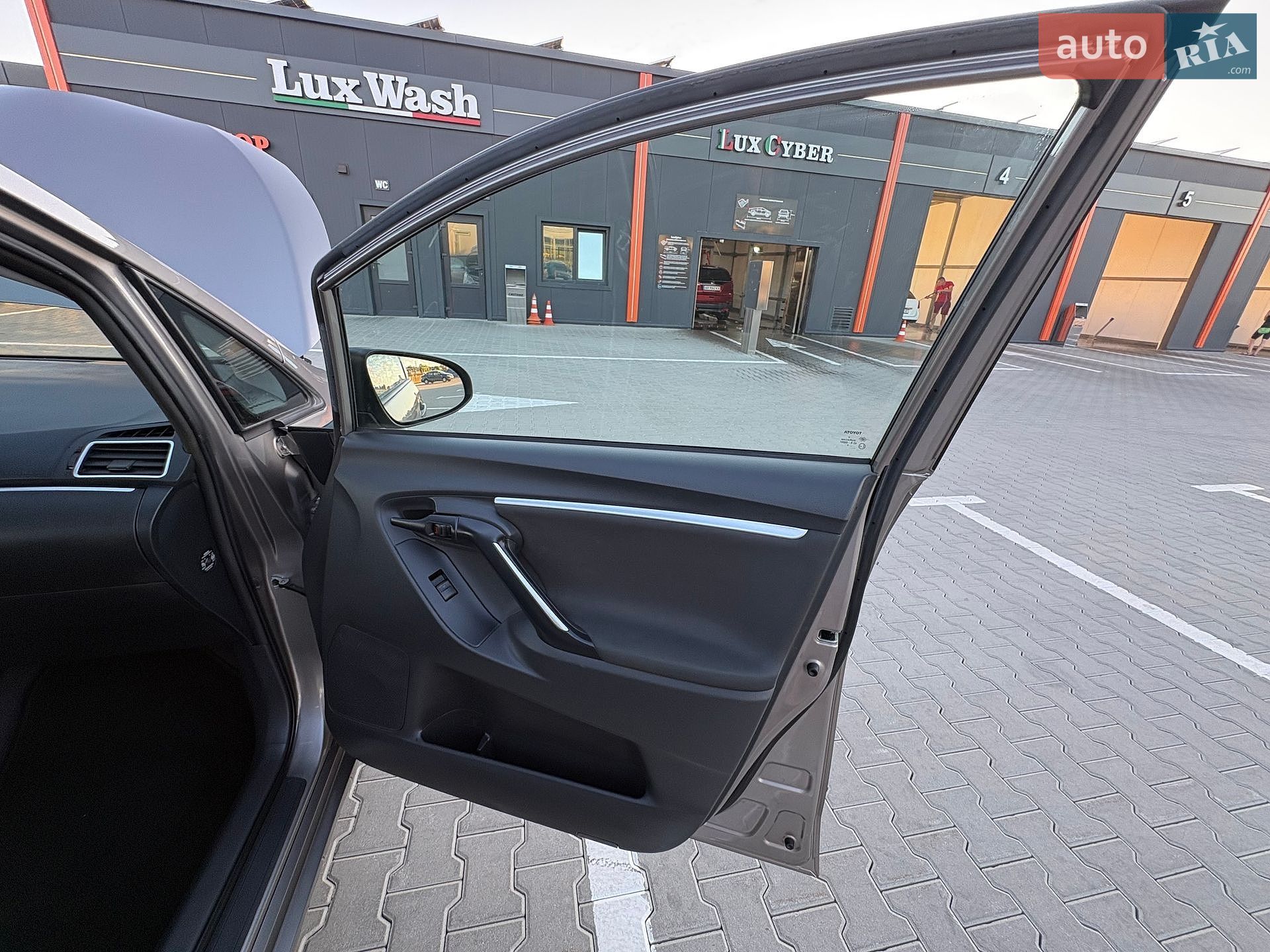 Toyota Verso 2014 VIN NMTDM26R20R012685 фото оголошення 16 з 68