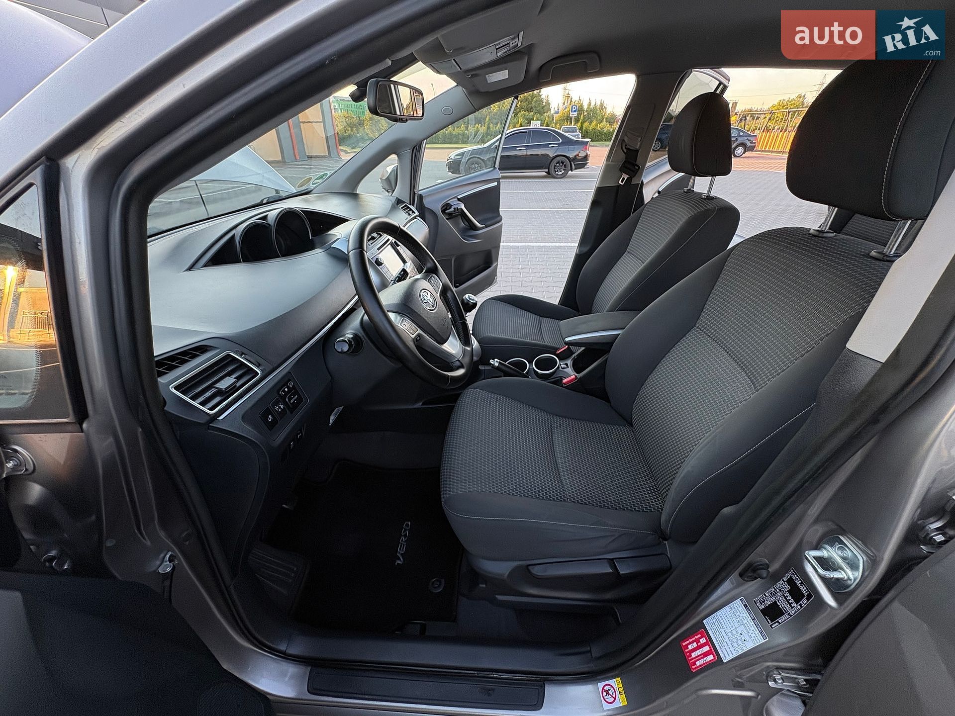 Toyota Verso 2014 VIN NMTDM26R20R012685 фото оголошення 24 з 68