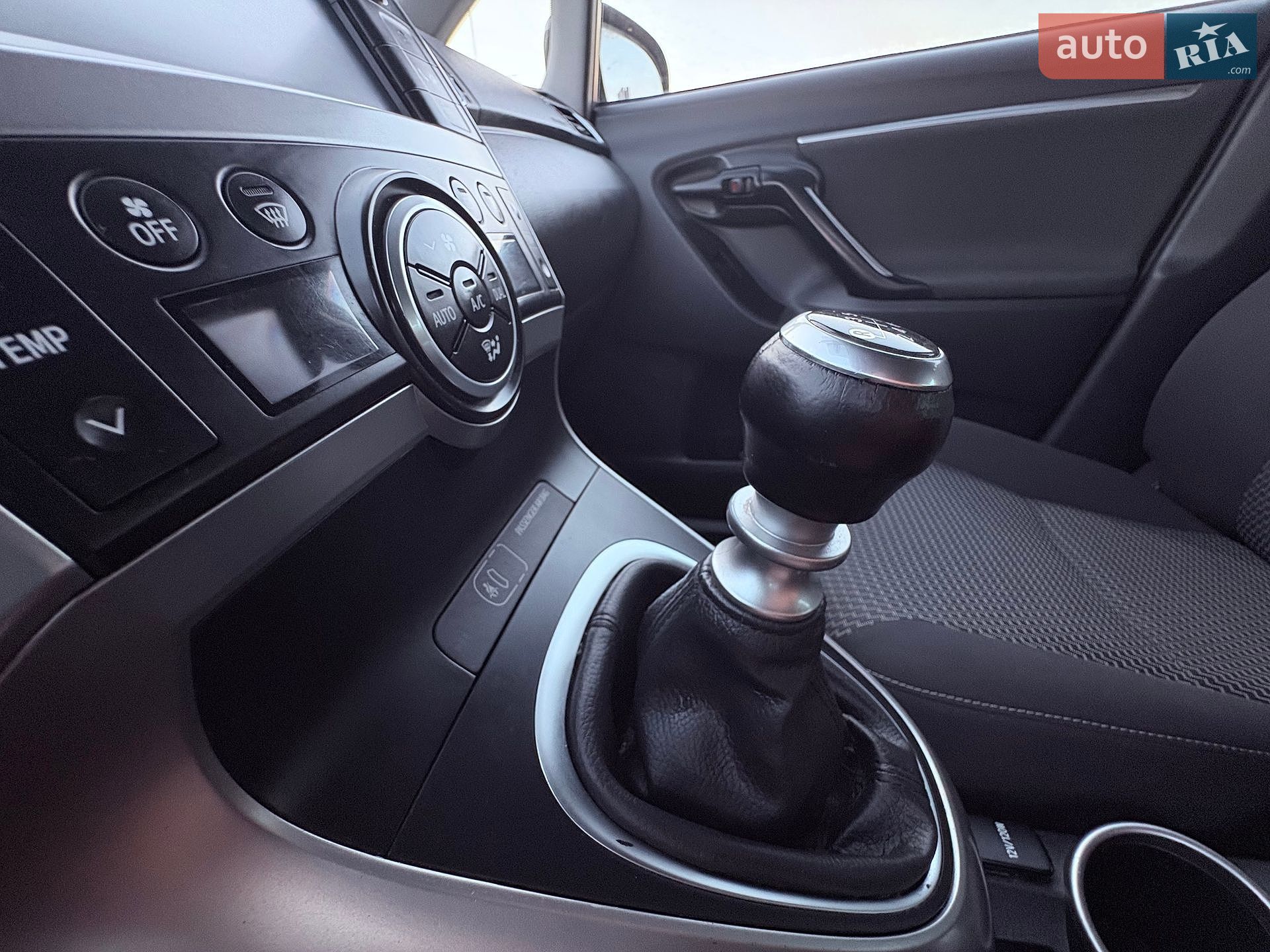 Toyota Verso 2014 VIN NMTDM26R20R012685 фото оголошення 47 з 68