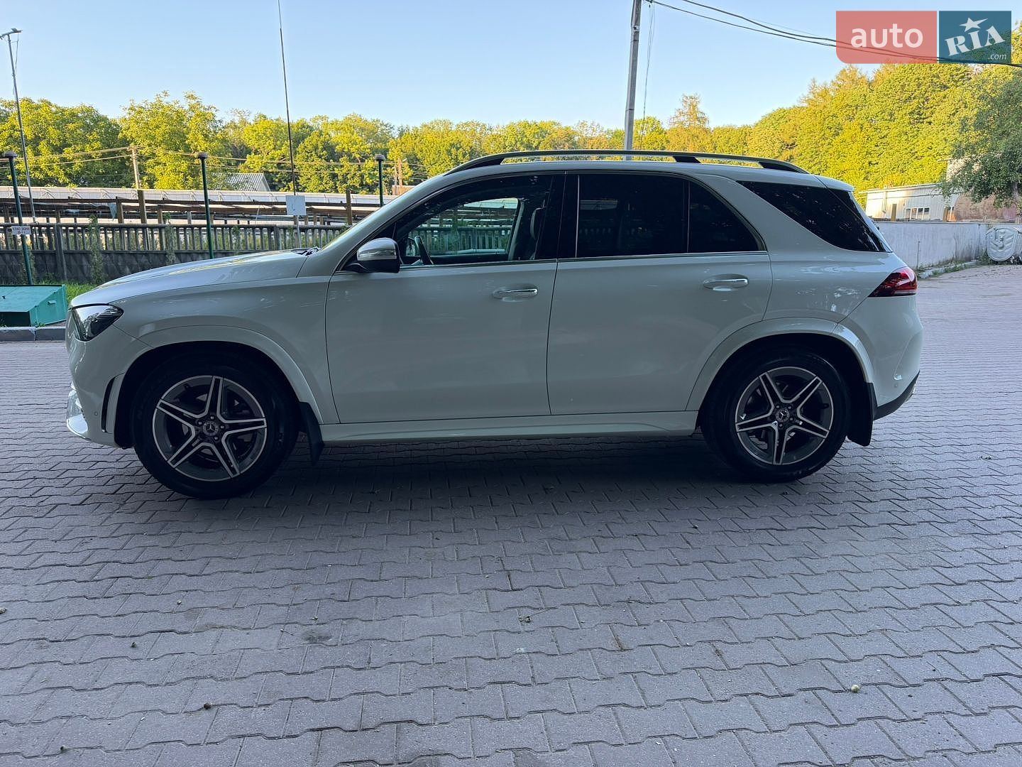 Mercedes-Benz GLE-Class 2022 VIN W1N1671191A701441 фото оголошення 5 з 97