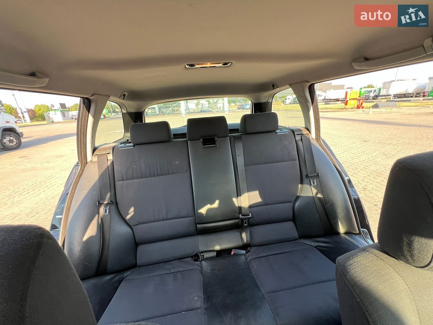 BMW 3 Series 2001 VIN WBAAP91020JH92715 фото оголошення 15 з 20