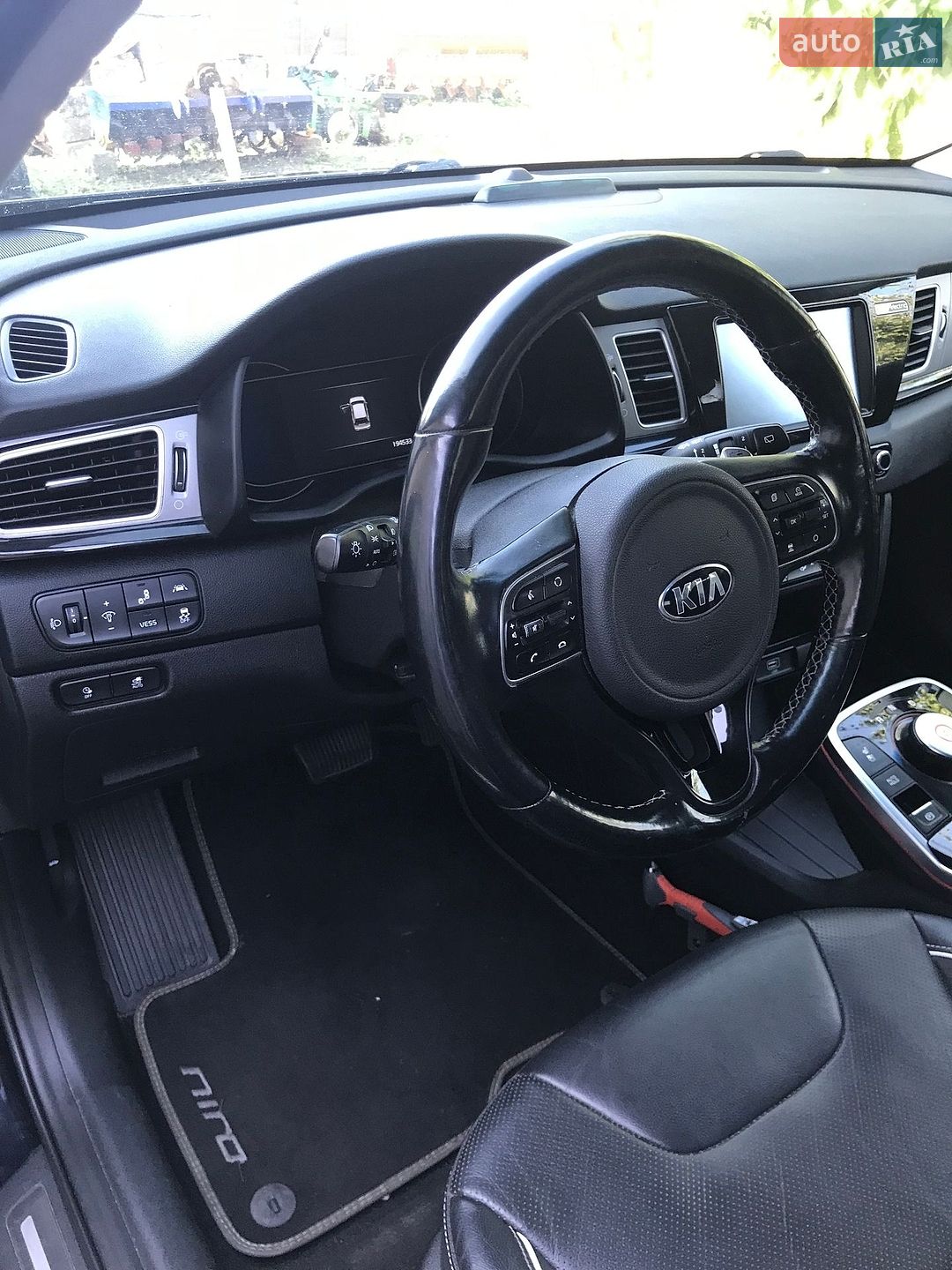 Kia Niro 2019 VIN KNACC81GFK5019371 фото оголошення 13 з 19
