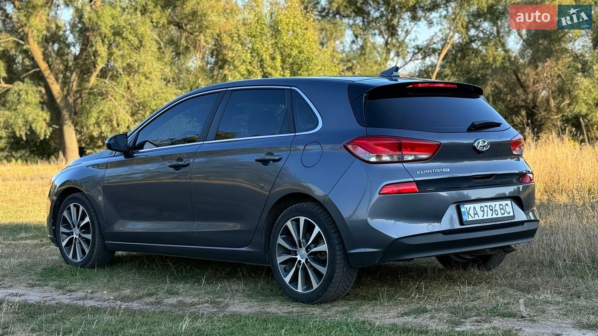 Hyundai Elantra 2017 VIN KMHH35LEXJU022074 фото оголошення 10 з 22