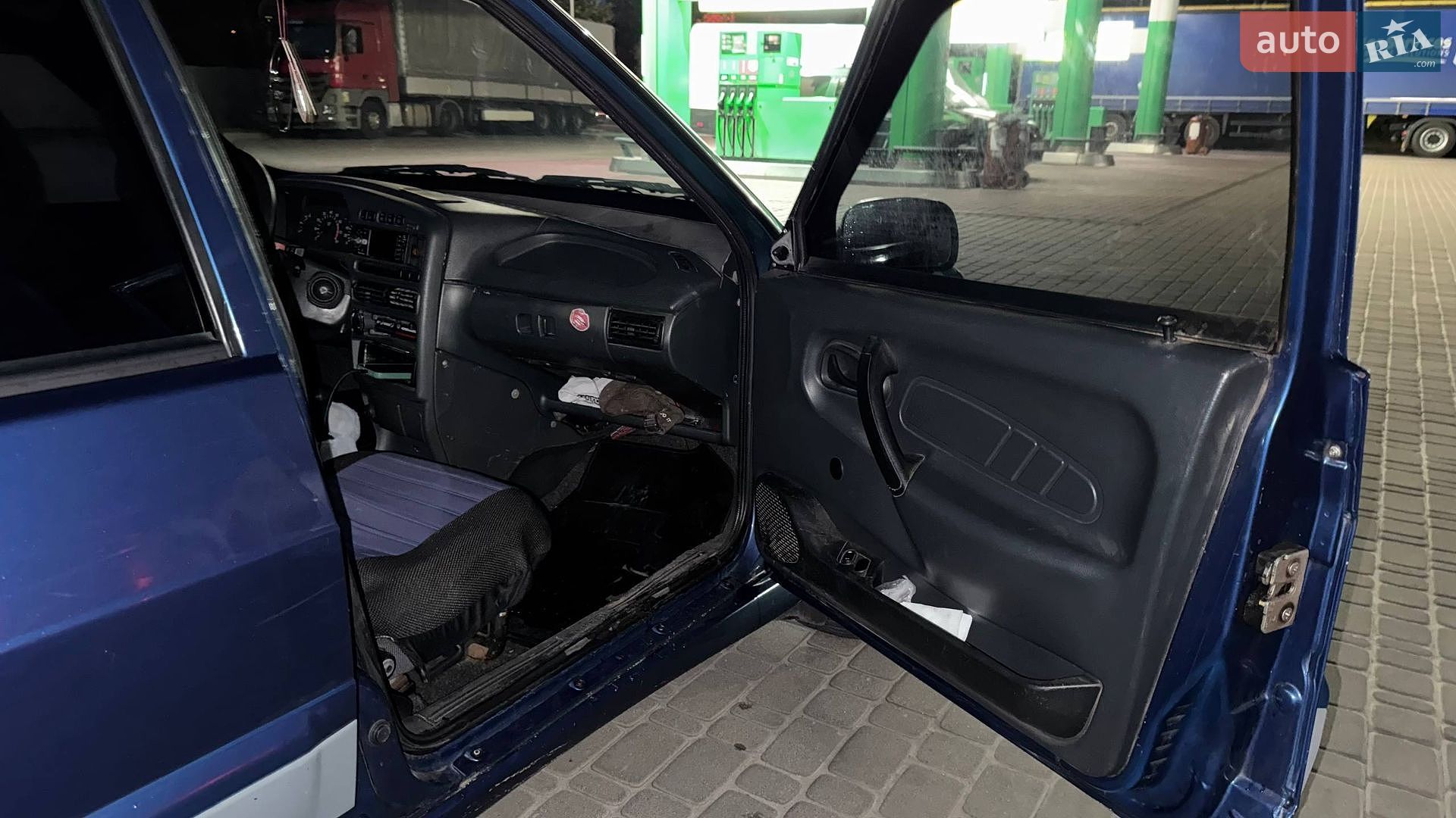 ВАЗ / Lada 2115 Samara 2004 VIN XTA21150053857142 фото оголошення 13 з 14
