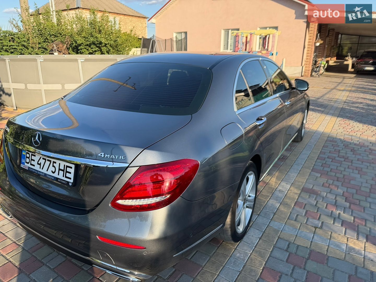 Mercedes-Benz E-Class 2018 VIN WDDZF0FB5JA476261 фото оголошення 3 з 17