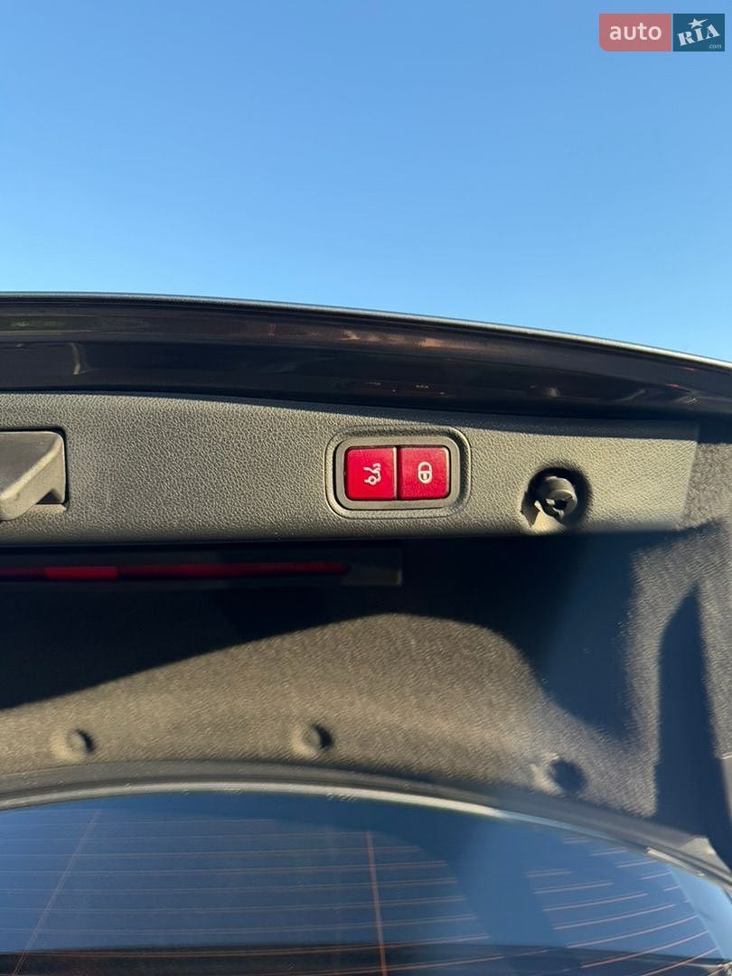 Mercedes-Benz E-Class 2018 VIN WDDZF0FB5JA476261 фото оголошення 15 з 18