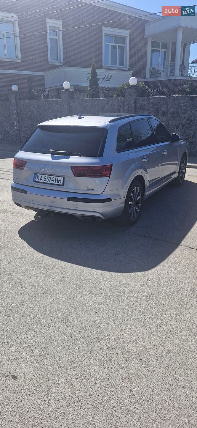 Audi Q7 2016 VIN WA1LAAF77HD007403 фото оголошення 6 з 35