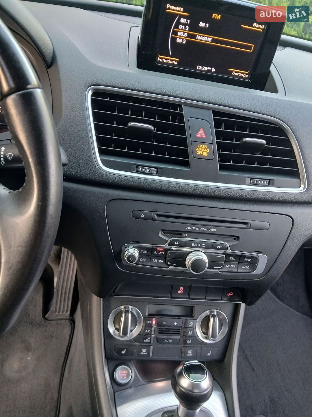 Audi Q3 2015 VIN WA1BFCFS5FR000608 фото оголошення 12 з 20