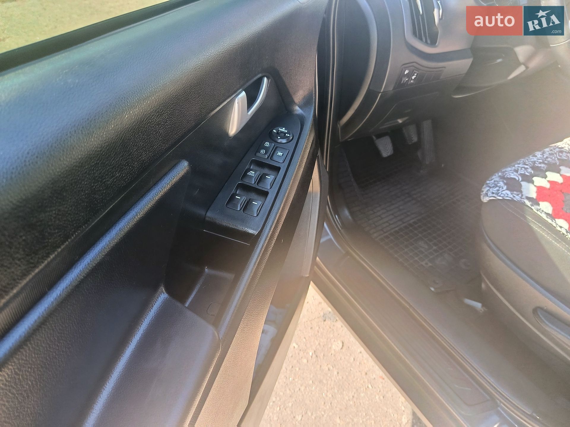 Kia Sportage 2012 VIN U5YPB815ADL273641 фото оголошення 9 з 14