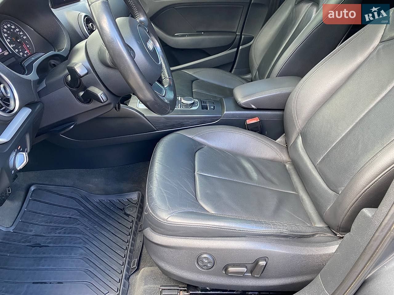 Audi A3 2015 VIN WAUBFGFF7F1140168 фото оголошення 9 з 35