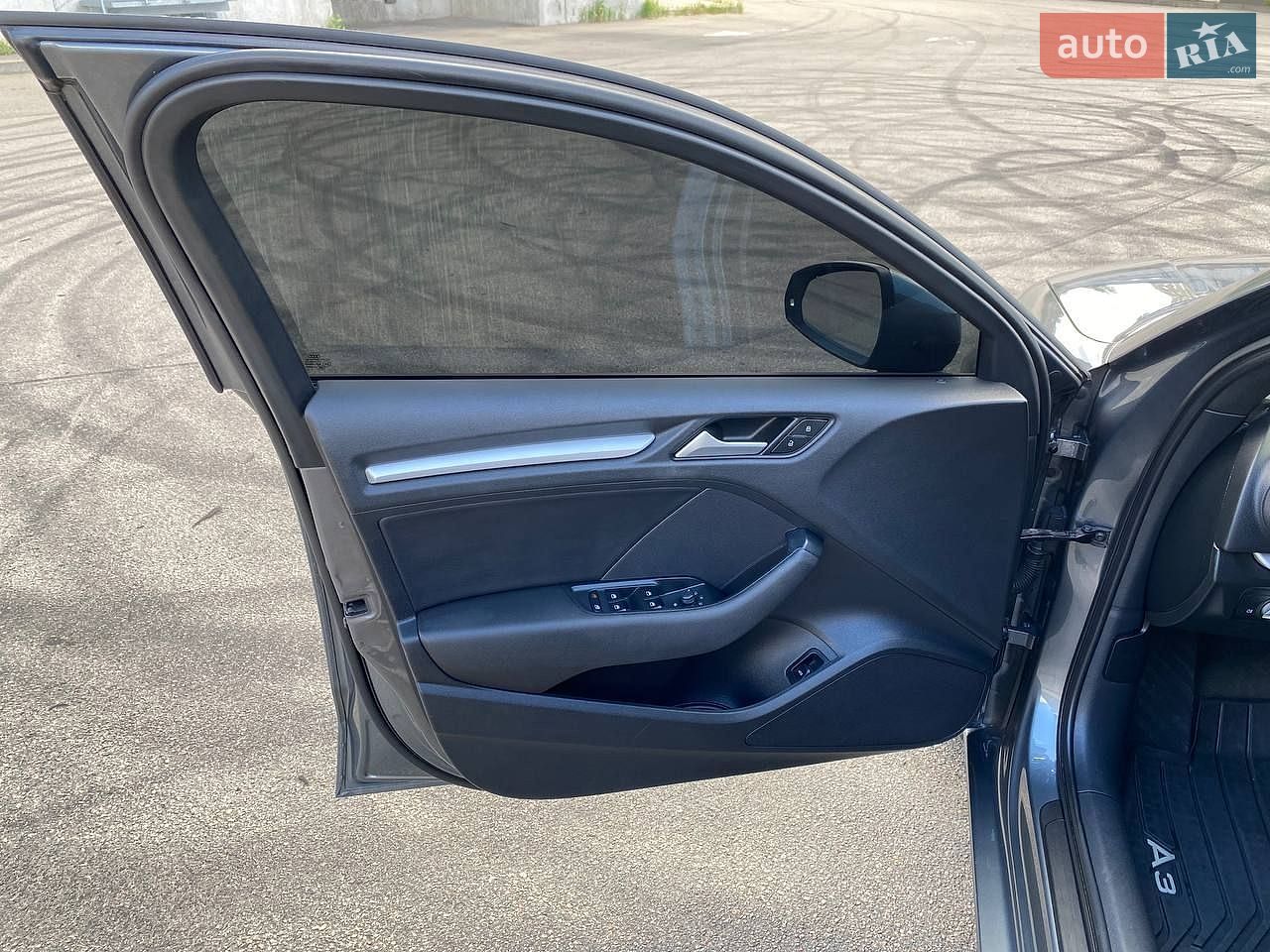 Audi A3 2015 VIN WAUBFGFF7F1140168 фото оголошення 12 з 35