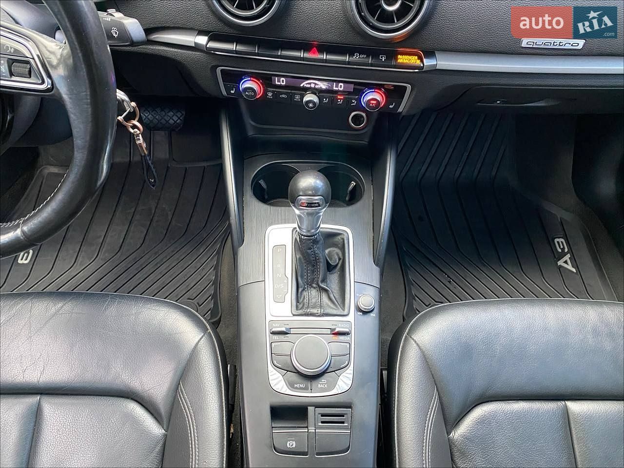 Audi A3 2015 VIN WAUBFGFF7F1140168 фото оголошення 28 з 35