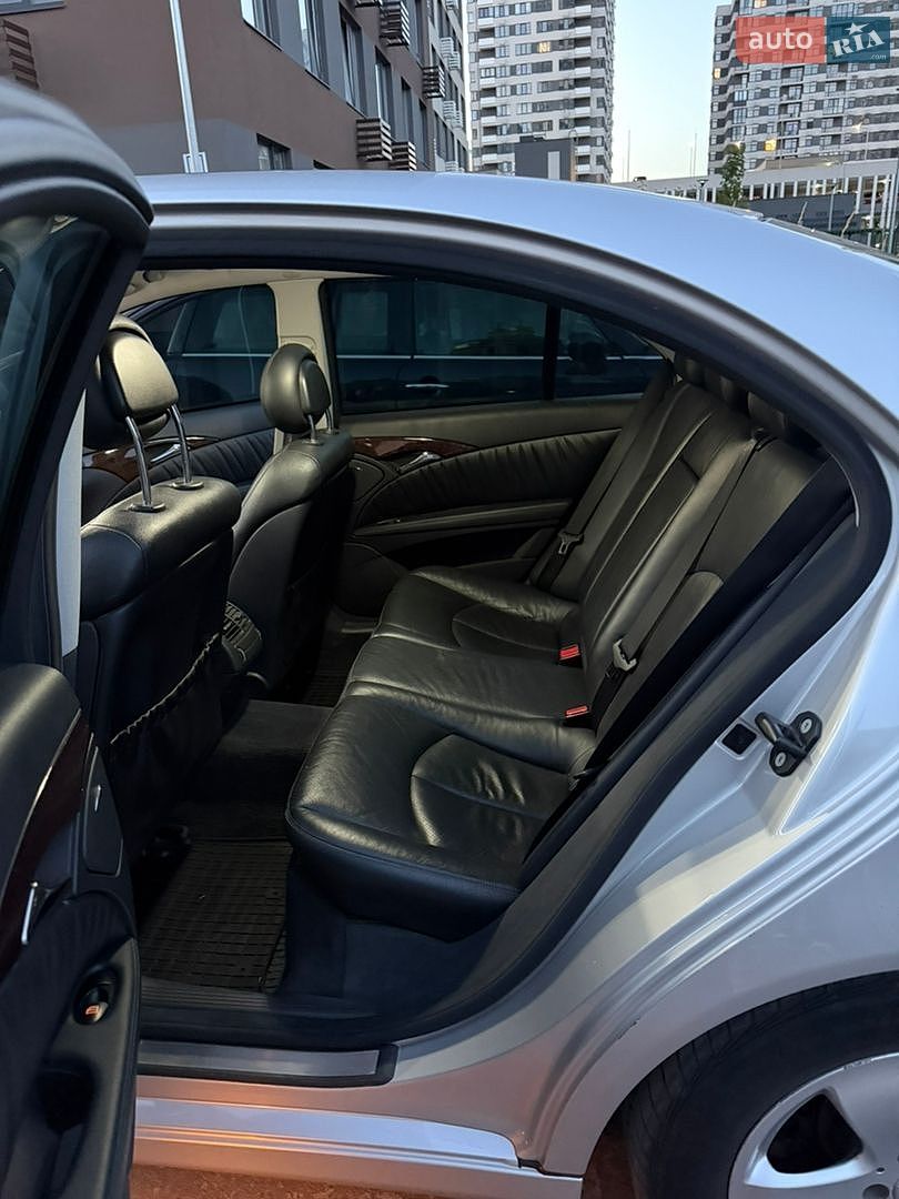 Mercedes-Benz E-Class 2005 VIN WDB2110421A806594 фото оголошення 13 з 18