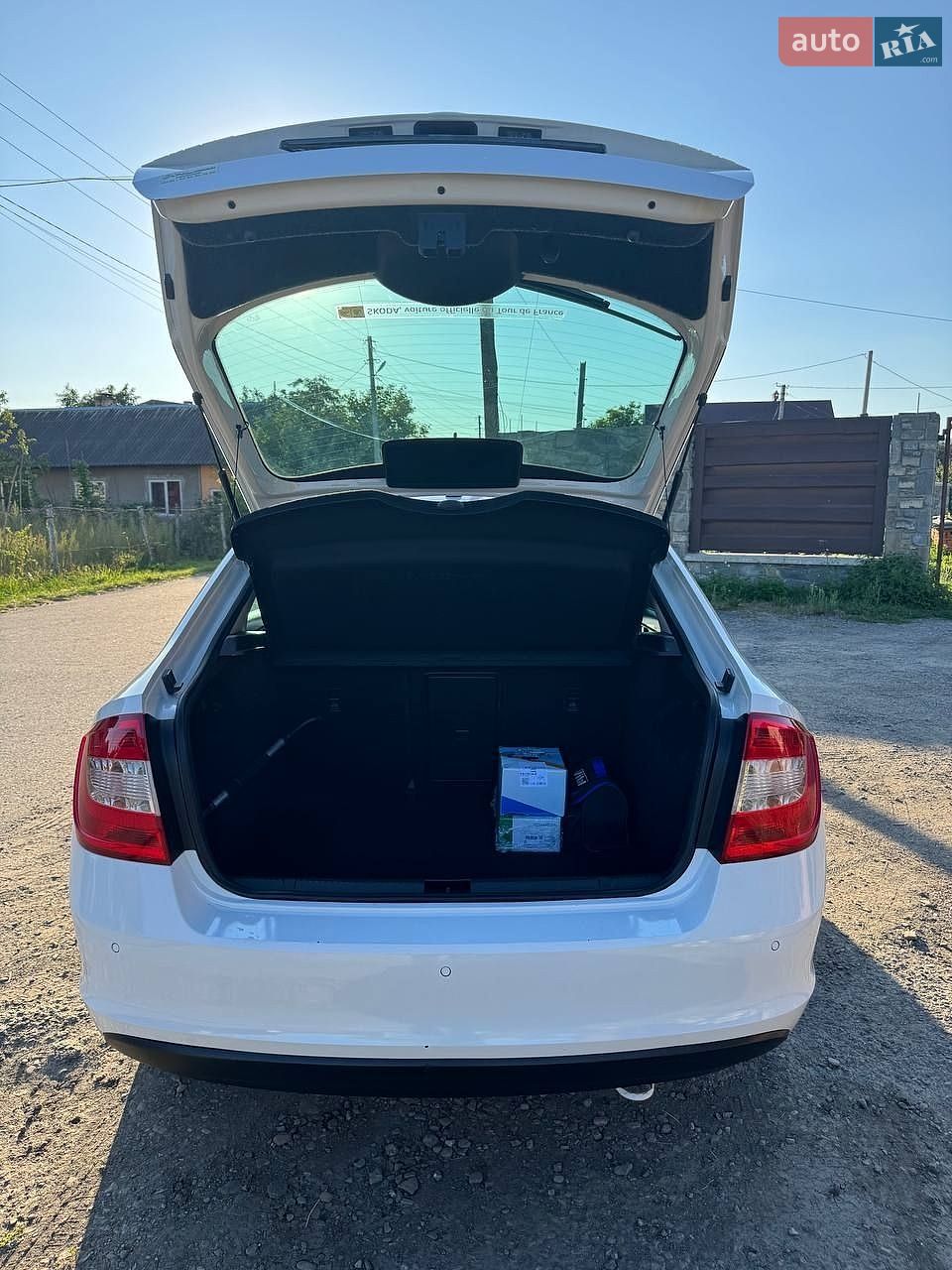 Skoda Rapid 2016 VIN TMBAF6NH6H4007155 фото оголошення 5 з 12