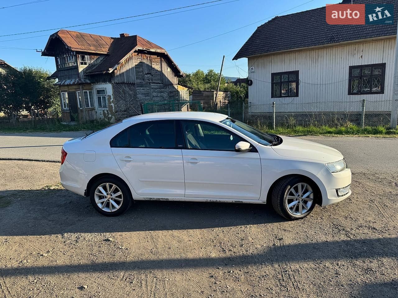 Skoda Rapid 2016 VIN TMBAF6NH6H4007155 фото оголошення 2 з 12