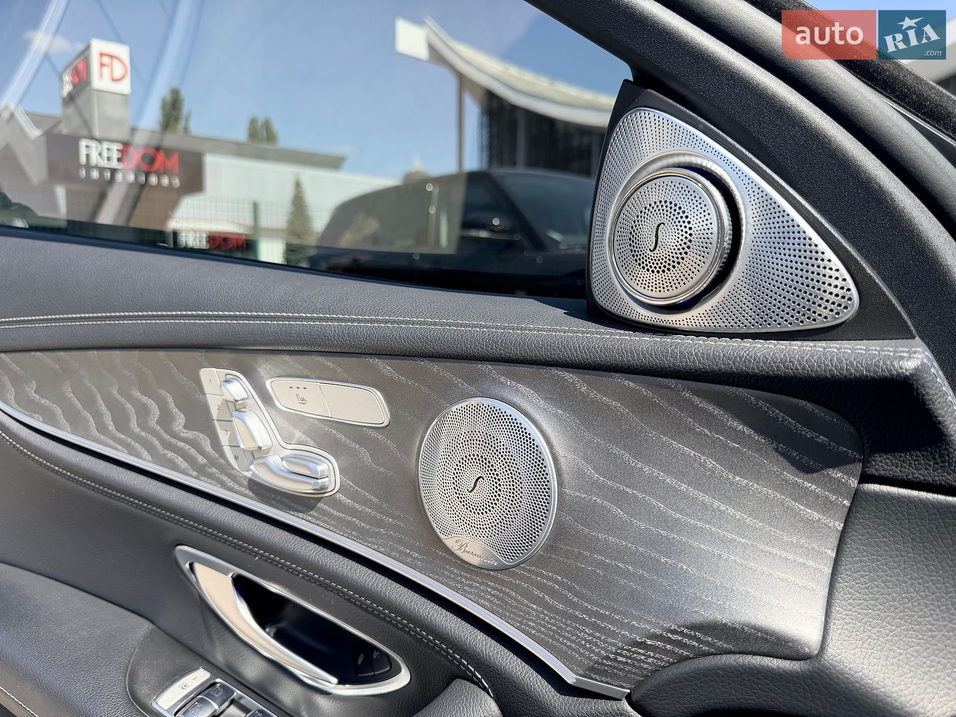 Mercedes-Benz E-Class 2020 VIN W1K2130051A885550 фото оголошення 23 з 32