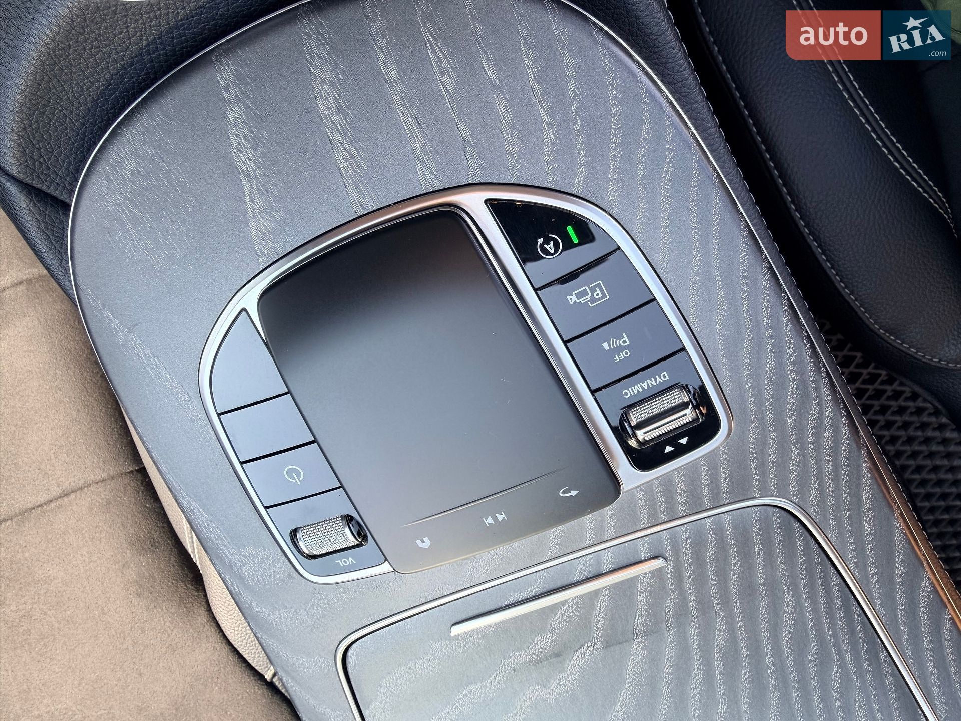 Mercedes-Benz E-Class 2020 VIN W1K2130051A885550 фото оголошення 26 з 32