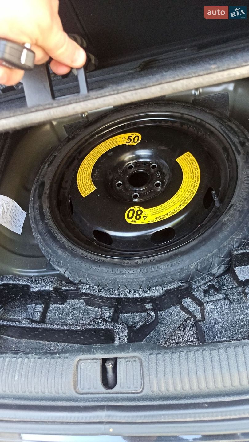 Audi A3 2016 VIN WAUZZZ8VXG1100626 фото оголошення 9 з 18