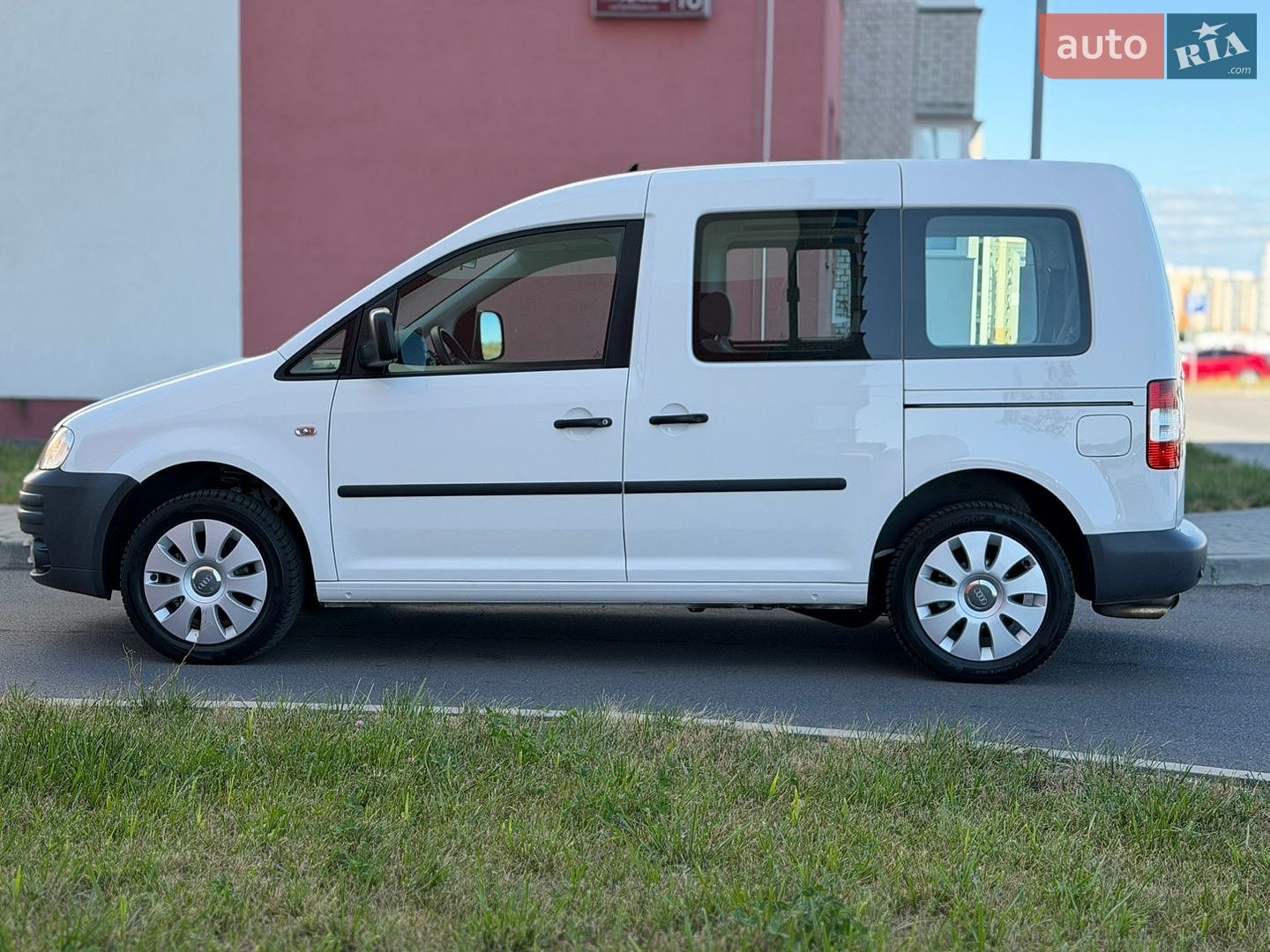 Volkswagen Caddy 2008 VIN WV2ZZZ2KZ9X075263 фото оголошення 19 з 91