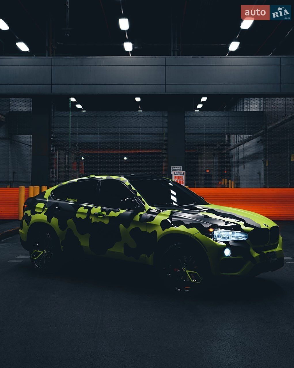 BMW X6 2018 VIN 5UXKU2C59J0Z61776 фото оголошення 2 з 17