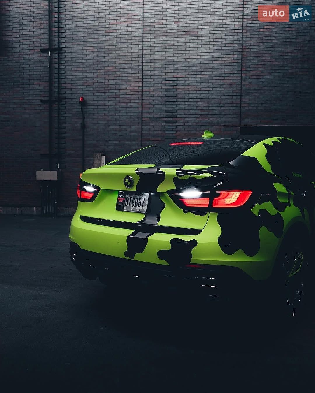 BMW X6 2018 VIN 5UXKU2C59J0Z61776 фото оголошення 3 з 17