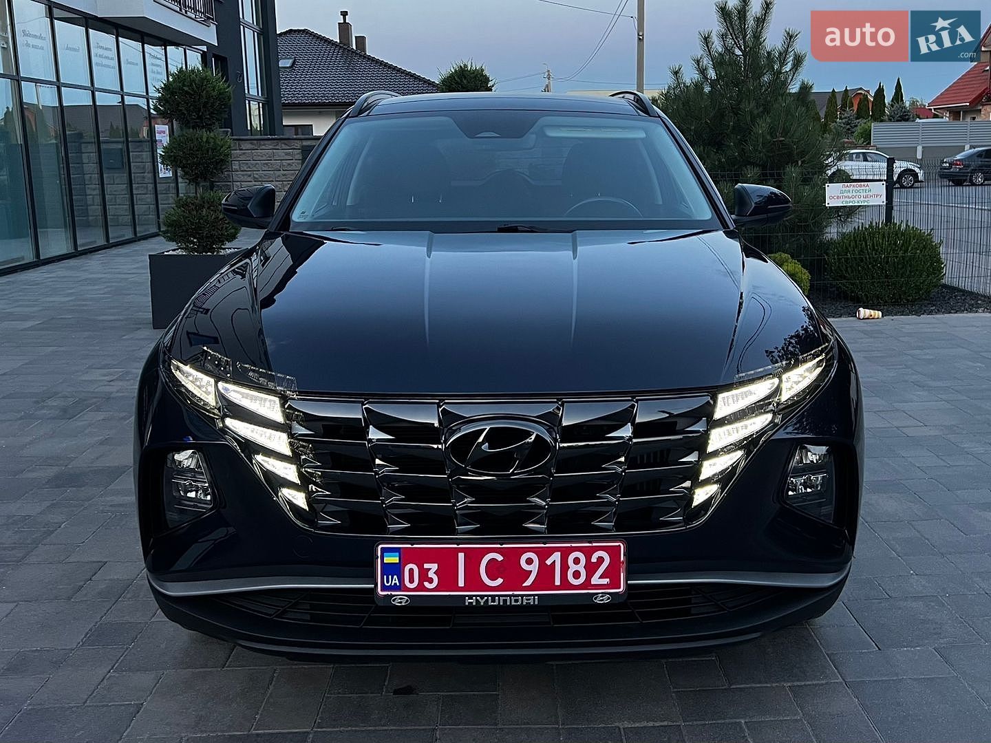 Hyundai Tucson 2022 VIN KM8JFCA1XNU077143 фото оголошення 4 з 55