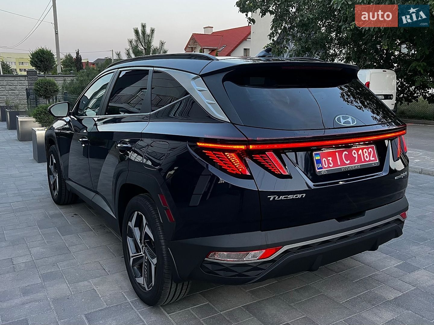 Hyundai Tucson 2022 VIN KM8JFCA1XNU077143 фото оголошення 4 з 49
