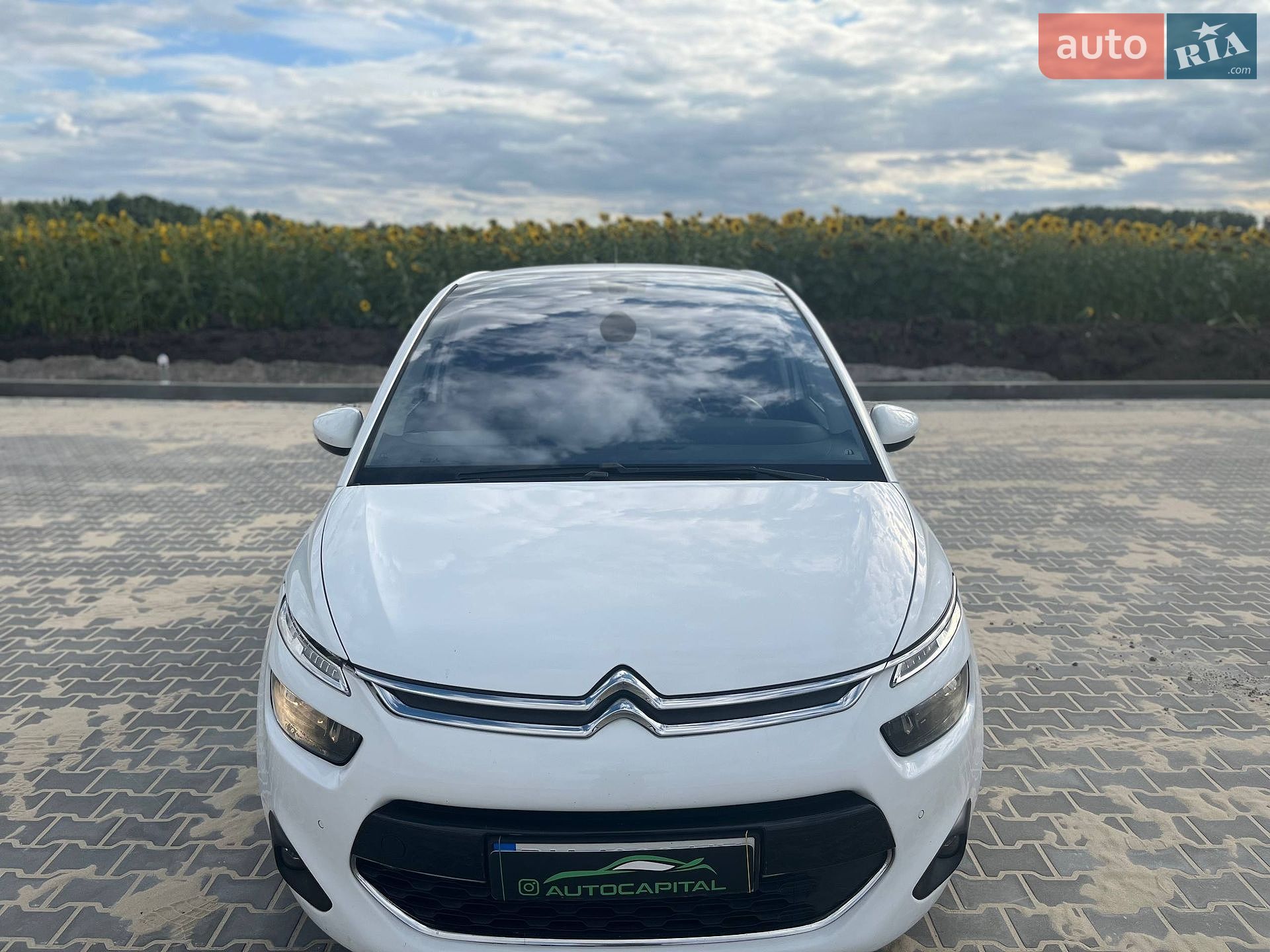 Citroen C4 Picasso 2015 VIN VF73DBHZTFJ732486 фото оголошення 4 з 47