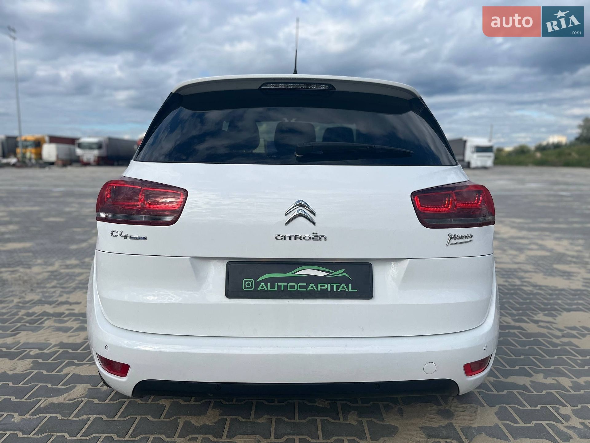 Citroen C4 Picasso 2015 VIN VF73DBHZTFJ732486 фото оголошення 7 з 47