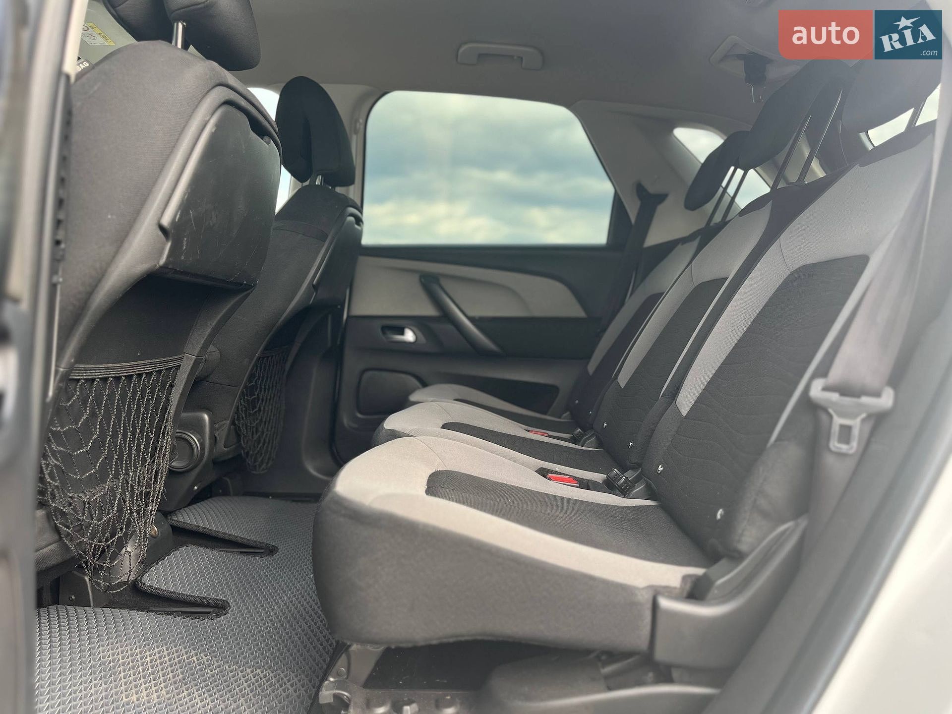 Citroen C4 Picasso 2015 VIN VF73DBHZTFJ732486 фото оголошення 19 з 47