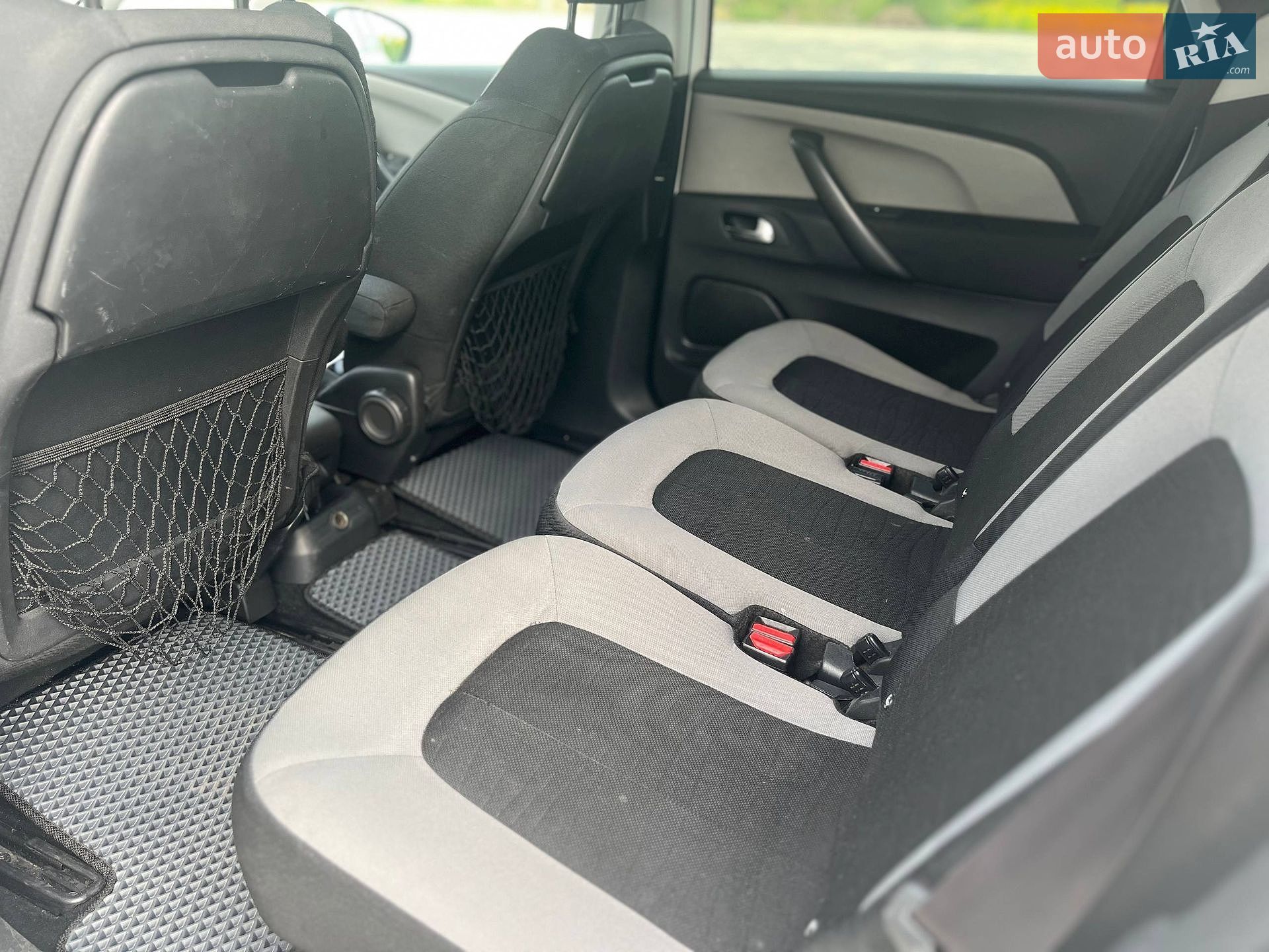 Citroen C4 Picasso 2015 VIN VF73DBHZTFJ732486 фото оголошення 20 з 47