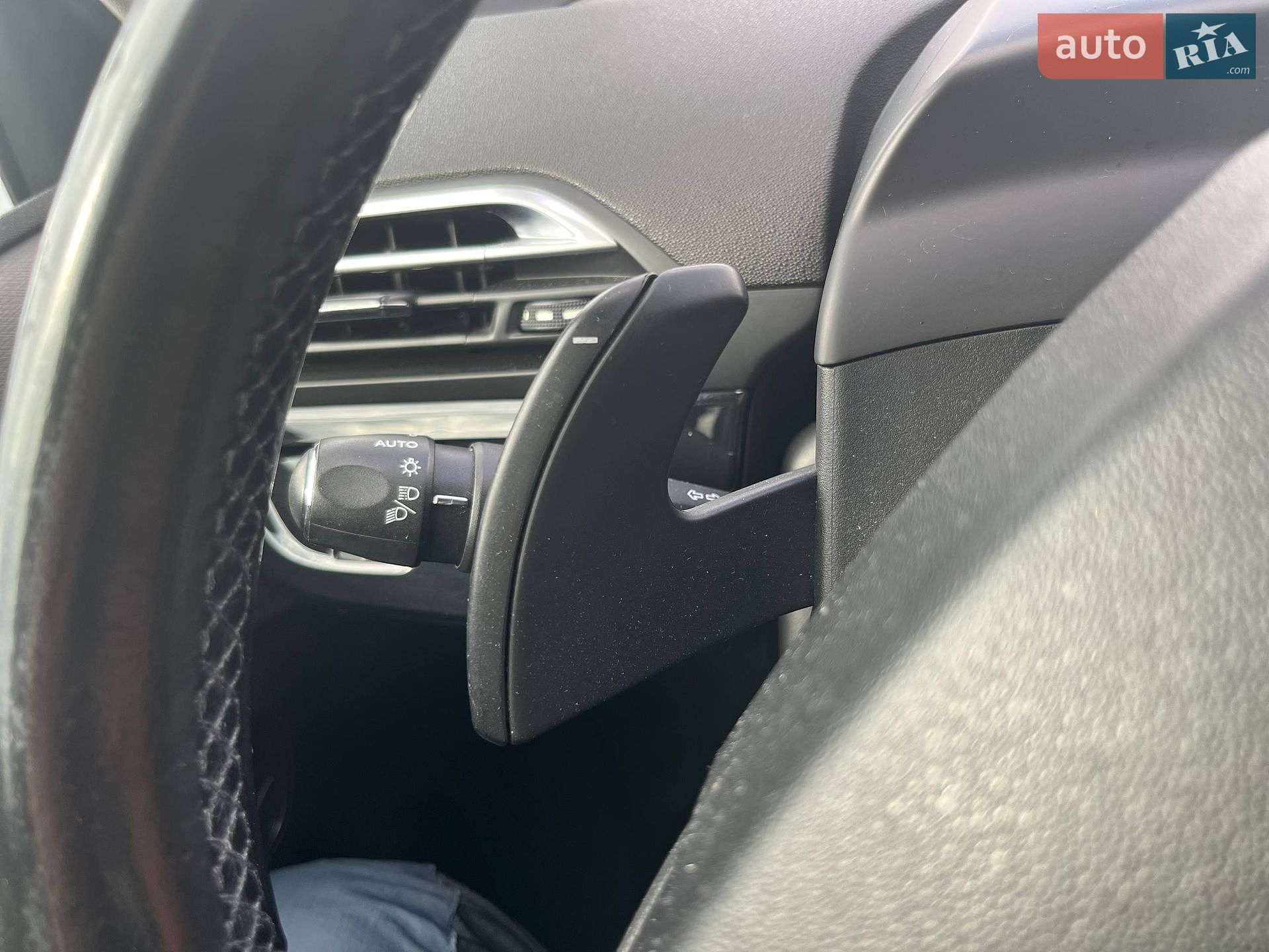 Citroen C4 Picasso 2015 VIN VF73DBHZTFJ732486 фото оголошення 33 з 47