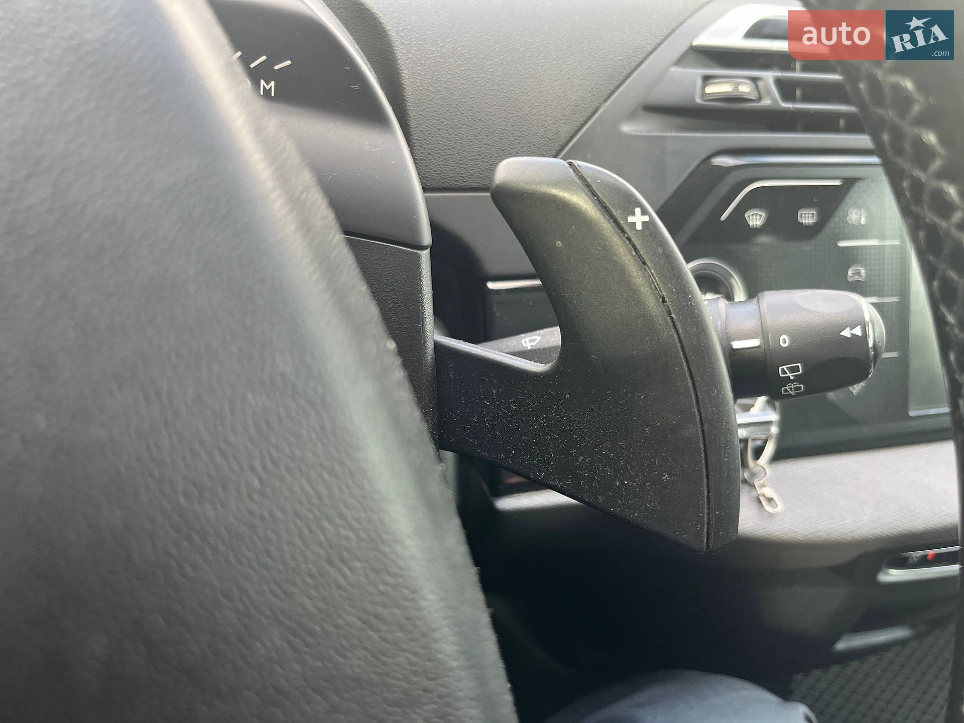 Citroen C4 Picasso 2015 VIN VF73DBHZTFJ732486 фото оголошення 35 з 47