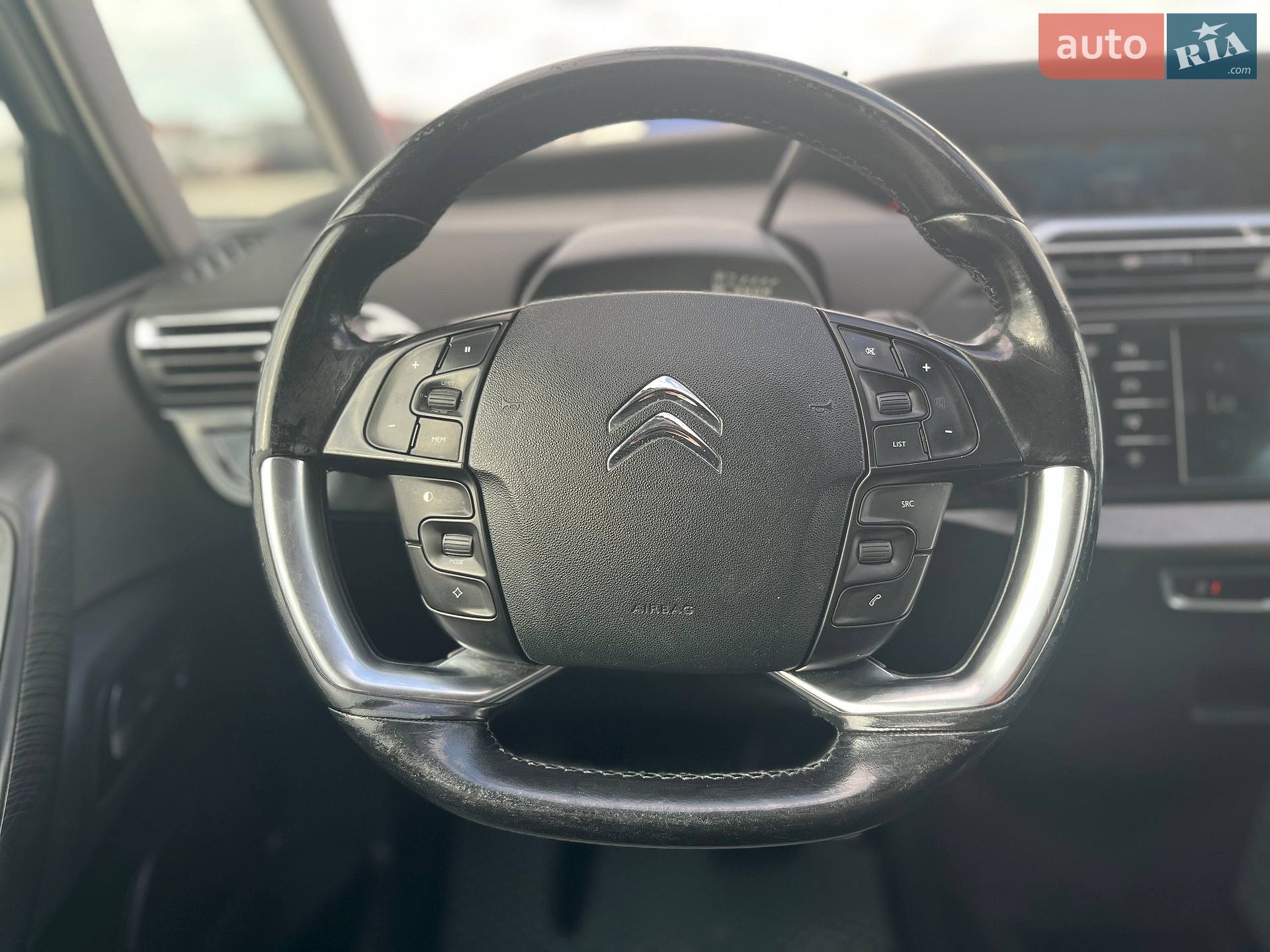 Citroen C4 Picasso 2015 VIN VF73DBHZTFJ732486 фото оголошення 42 з 47
