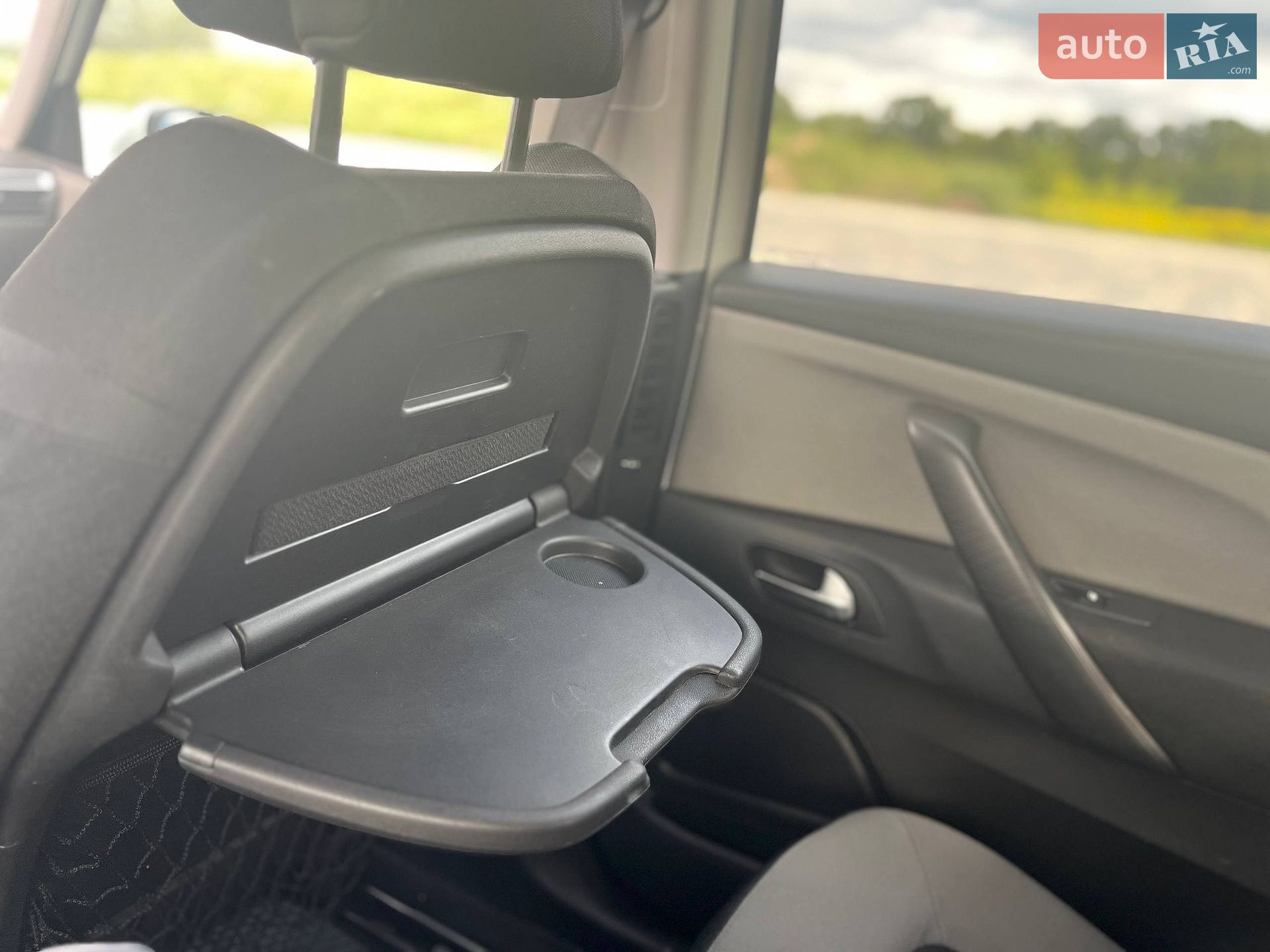 Citroen C4 Picasso 2015 VIN VF73DBHZTFJ732486 фото оголошення 45 з 47