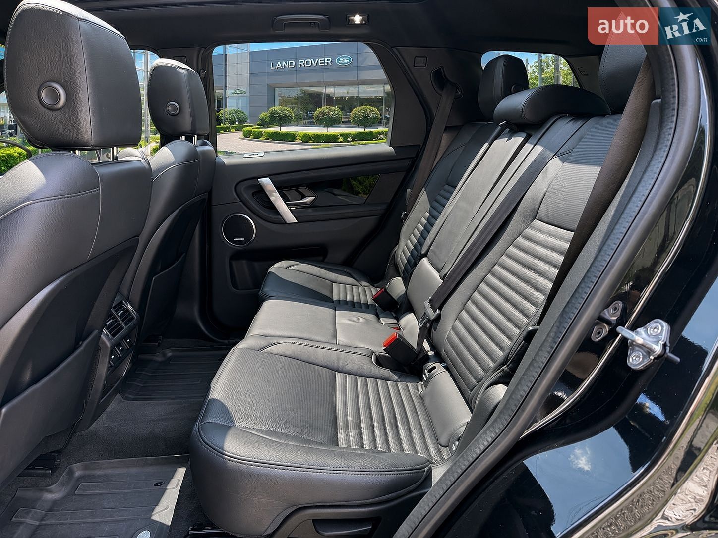 Land Rover Discovery Sport 2020 VIN SALCJ2FX2LH853735 фото оголошення 9 з 40