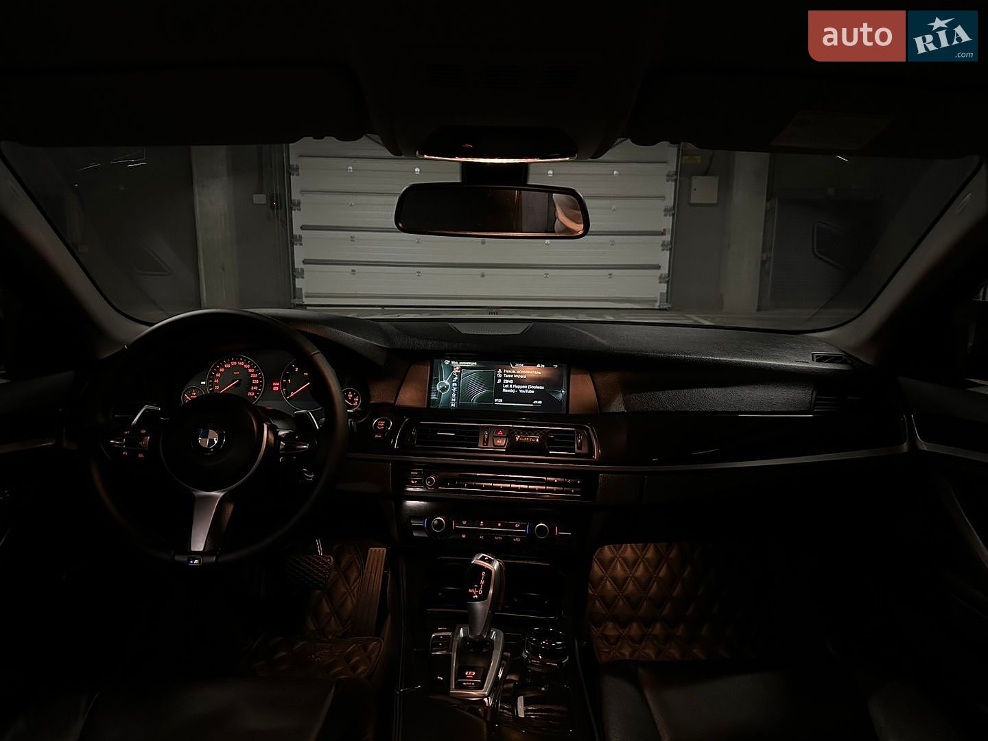 BMW 5 Series 2012 VIN WBAFW11000DY51413 фото оголошення 9 з 26