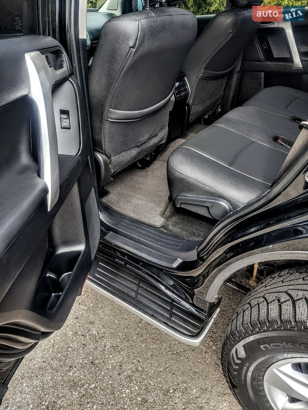 Toyota Land Cruiser Prado 2020 VIN JTEBU3FJ00K191904 фото оголошення 28 з 32