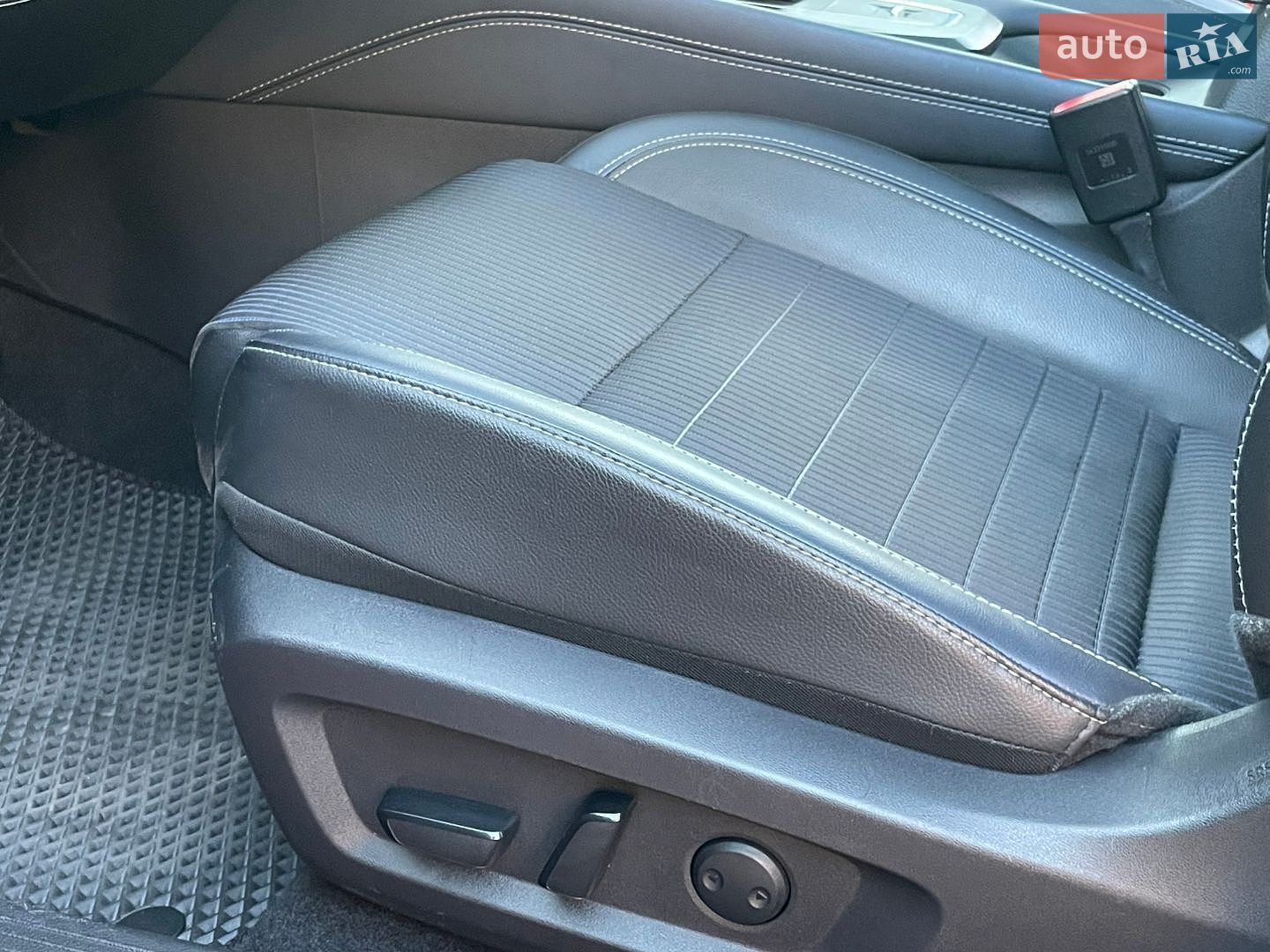 Nissan Qashqai 2023 VIN SJNTAAJ12U1217022 фото оголошення 23 з 66