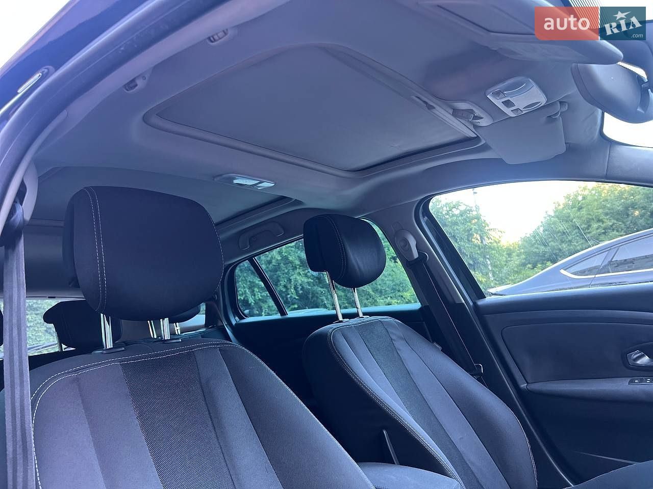 Renault Megane 2011 VIN VF1KZ1G0644128967 фото оголошення 22 з 24