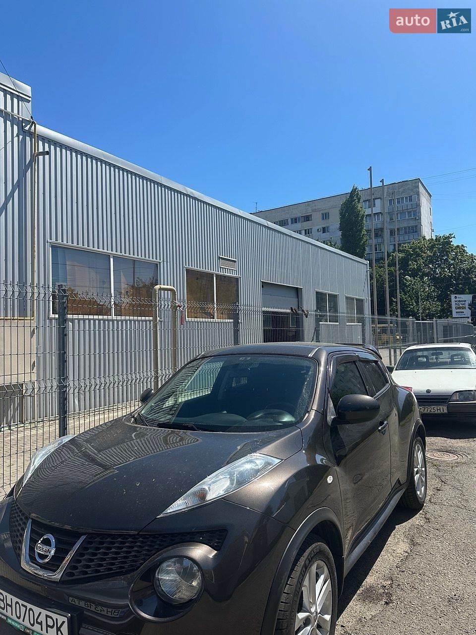 Nissan Juke 2011 VIN SJNFBAF15U6163800 фото оголошення 2 з 3