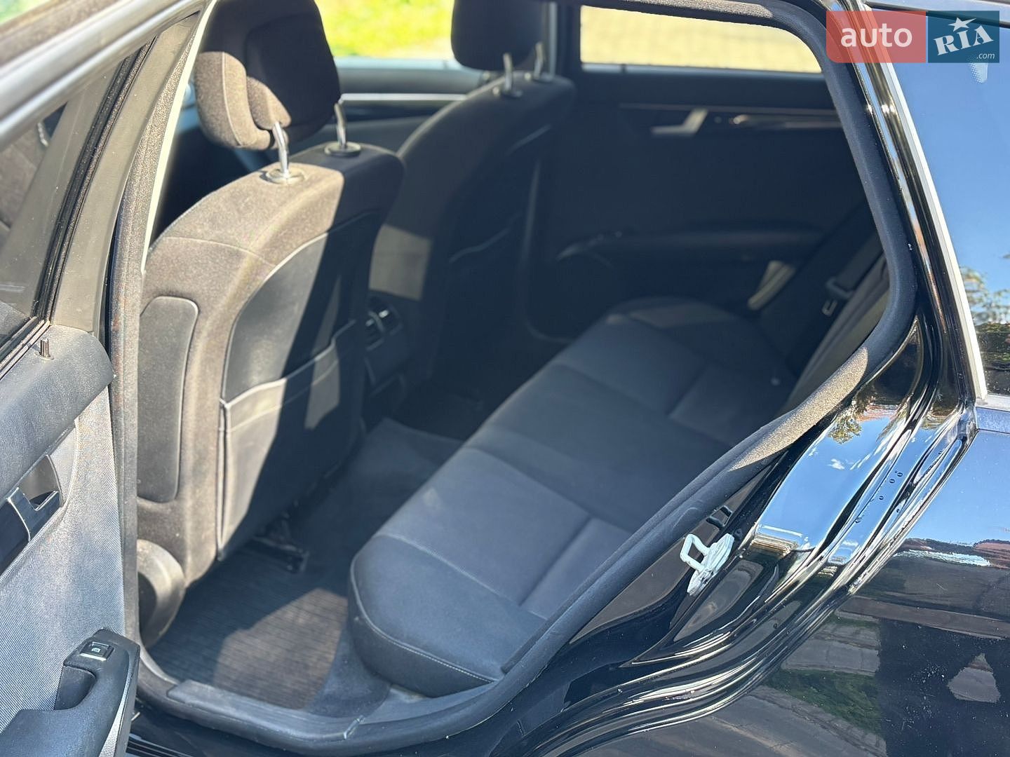 Mercedes-Benz C-Class 2013 VIN WDD2042031G251758 фото оголошення 9 з 20