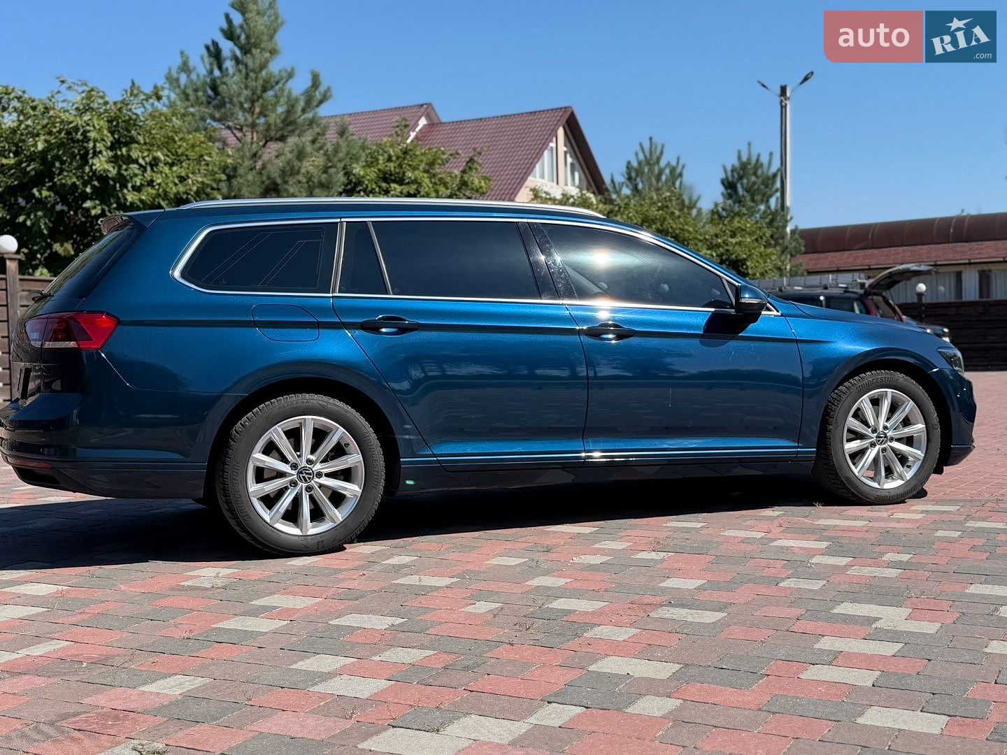 Volkswagen Passat 2023 VIN WVWZZZ3CZPE032119 фото оголошення 8 з 12