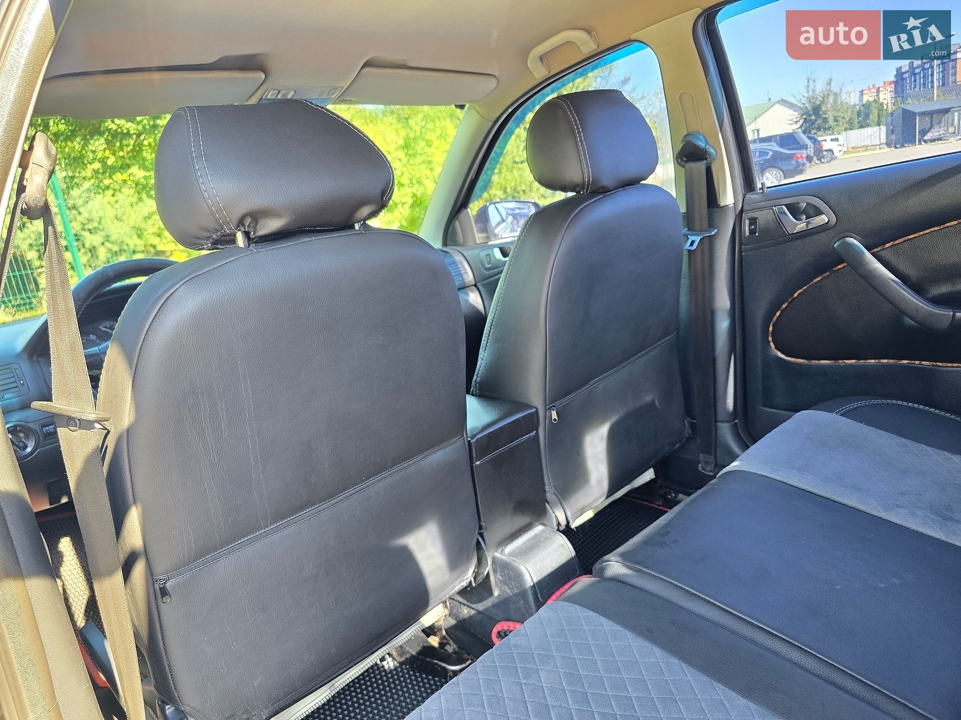 Skoda Octavia 2007 VIN TMBDX41U68B011414 фото оголошення 36 з 48
