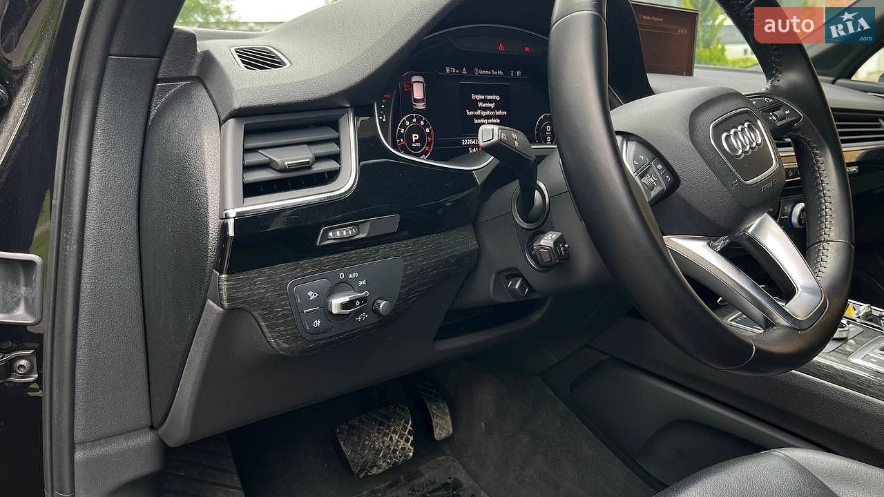 Audi Q7 2017 VIN WA1LAAF71HD059643 фото оголошення 18 з 53