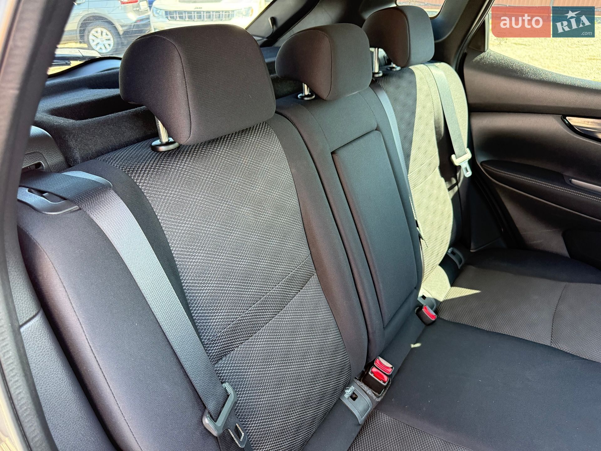 Nissan Qashqai 2016 VIN SJNFBNJ11U1828258 фото оголошення 16 з 30