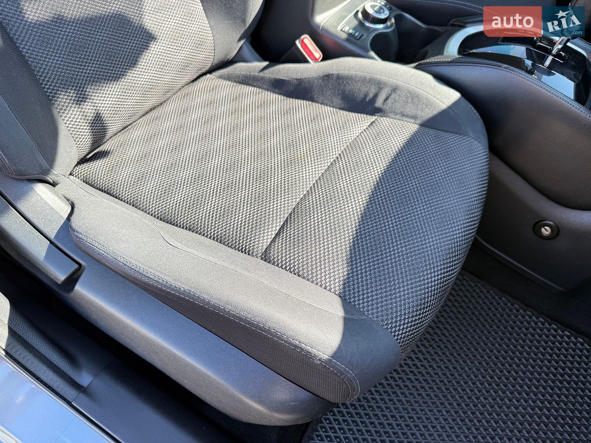 Nissan Qashqai 2016 VIN SJNFBNJ11U1828258 фото оголошення 21 з 30