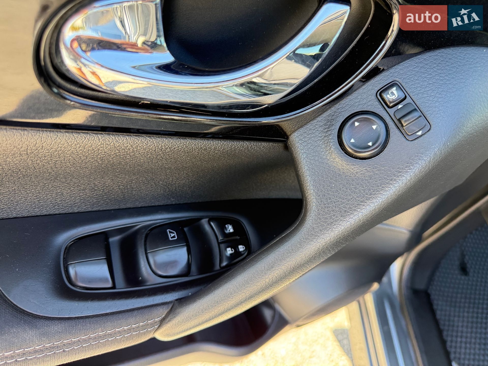 Nissan Qashqai 2016 VIN SJNFBNJ11U1828258 фото оголошення 22 з 30