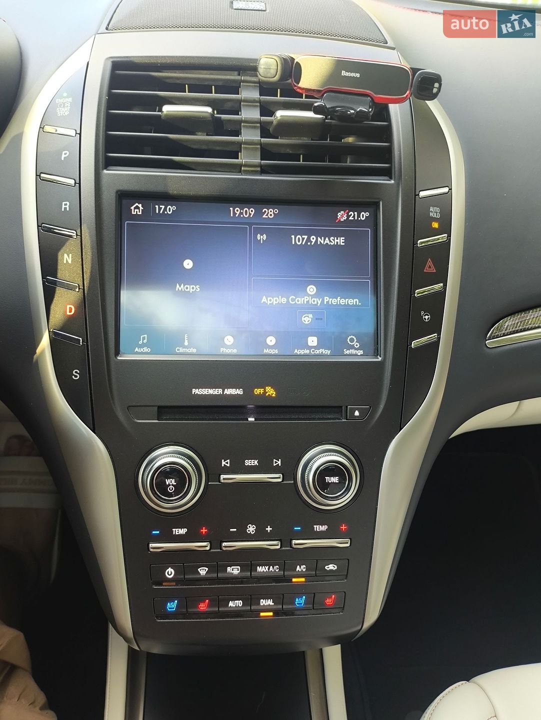 Lincoln MKC 2018 VIN 5LMTJ4DH4KUL03854 фото оголошення 18 з 27