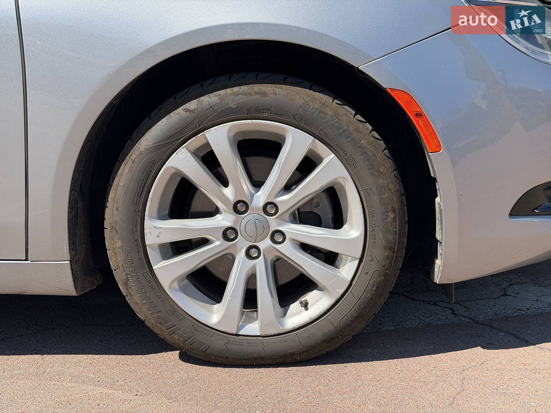 Chrysler 200 2016 VIN 1C3CCCFB2HN501599 фото оголошення 8 з 24